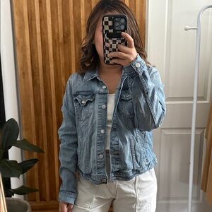 Levis Original Trucker Denim Jacket. XL Boys/ WOmens S